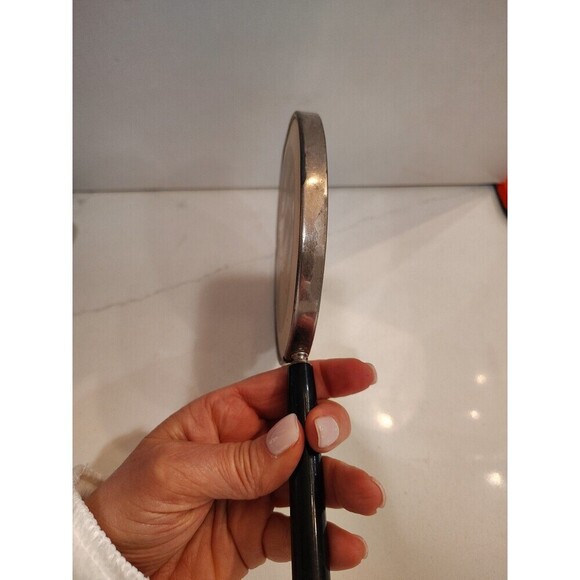 Vintage Handheld Portrait Lid Vanity Mirror with Wooden Handle Woman Portrait - Picture 7 of 13